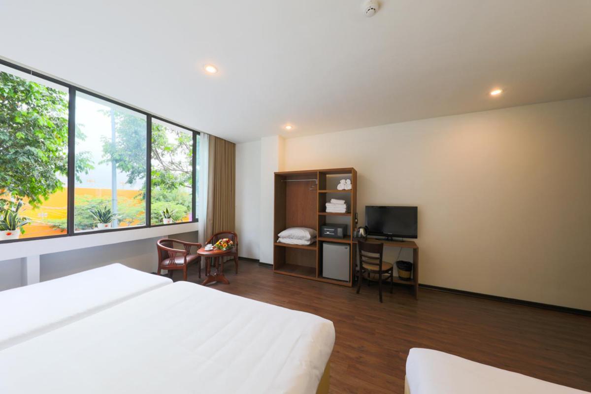 ไวทาลิส ริเวอร์ไซด์ โฮเต็ล Hotel ดานัง ภายนอก รูปภาพ