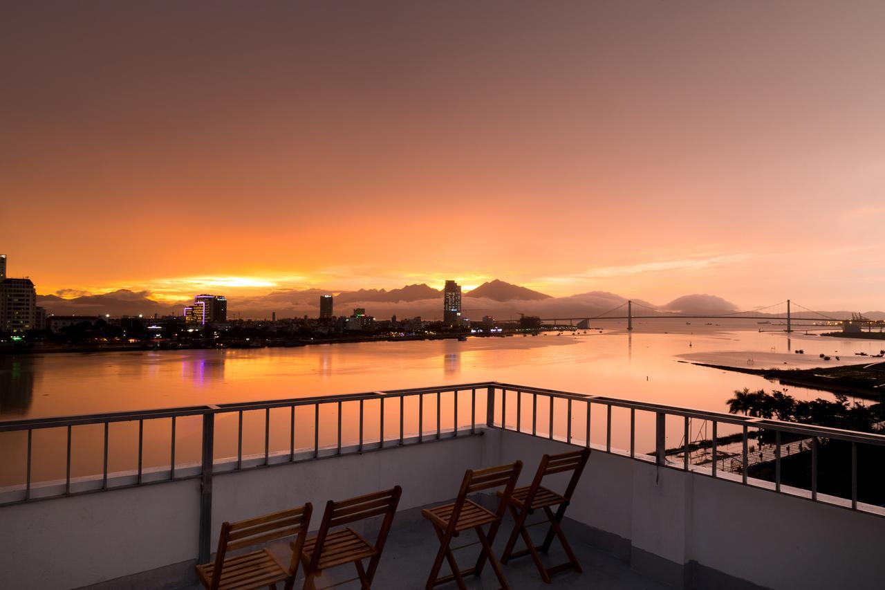 ไวทาลิส ริเวอร์ไซด์ โฮเต็ล Hotel ดานัง ภายนอก รูปภาพ